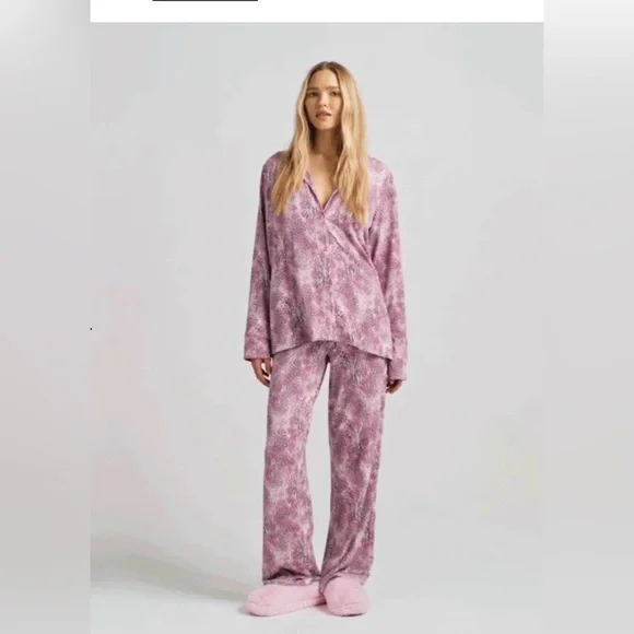 SKIMS - BEST SELLER! Bloom Mini Multi Animal Pajama Set - Picture 5 of 11